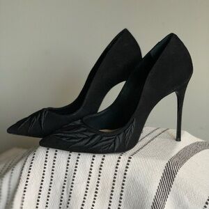 Schutz embossed suede pointed Heels Sz 10,9.5 Black Nobuck “KELEBEK” EUC